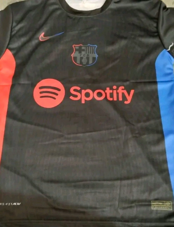 BARCELONA BLACK JERSEY 24/25 WITH SHORTS - Black, 7-8