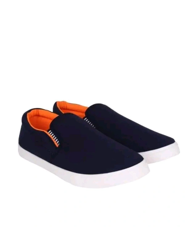 PREMIUM TRENDING LOAFER SHOES FOR MEN
Name: PREMIUM TRENDING LOAFER SHOES FOR MEN
Material: Canvas
Sole Material: Pvc
Fastening: Slip On
Toe Shape: Round Toe
Net Quantity (N): 1
Sizes: 
IND-6 (Foot Length Size: 25 cm) 
IND-7 (Foot Length Size: 26 cm) 
IND-8 (Foot Length Size: 27 cm) 
IND-9 (Foot Length Size: 28 cm) 
IND-10 (Foot Length Size: 29 cm) 

Country of Origin: India - 9