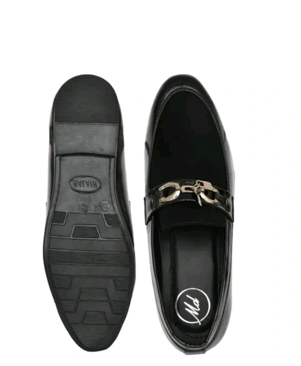 Premium New Look Black Loafer
Name: Premium New Look Black Loafer
Material: Synthetic
Sole Material: Pvc
Fastening: Slip On
Toe Shape: Round Toe
Sizes: 
IND-6 (Foot Length Size: 25 cm, Foot Width Size: 10 cm) 
IND-7 (Foot Length Size: 26 cm, Foot Width Size: 10.1 cm) 
IND-8 (Foot Length Size: 27 cm, Foot Width Size: 10.2 cm) 
IND-9 (Foot Length Size: 28 cm, Foot Width Size: 10.3  - 8