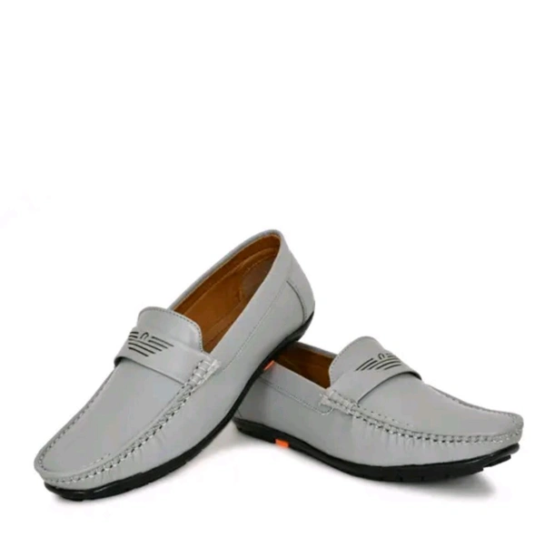 NEW TRANDY GRAY LOAFER 
Name: NEW TRANDY GRAY LOAFER 
Material: Synthetic
Sole Material: Pvc
Fastening: Slip On
Toe Shape: Round Toe
Net Quantity (N): 1
Sizes:  IND-6  IND-7 IND-8  IND-9IND-10  - 10
