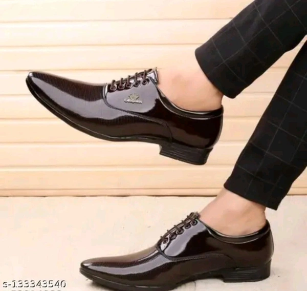 patten relaxsable man formal shoes
Name: patten relaxsable man formal shoes
Material: Patent Leather
Sole Material: PVC
Fastening & Back Detail: Lace-Up
Pattern: Solid
Sizes: 
IND-6 (Foot Length Size: 24.5 cm, Foot Width Size: 9.4 cm) 
IND-7 (Foot Length Size: 25.5 cm, Foot Width Size: 9.7 cm) 
IND-8 (Foot Length Size: 26.5 cm, Foot Width Size: 10 cm) 
IND-9 
IND-10 - 9