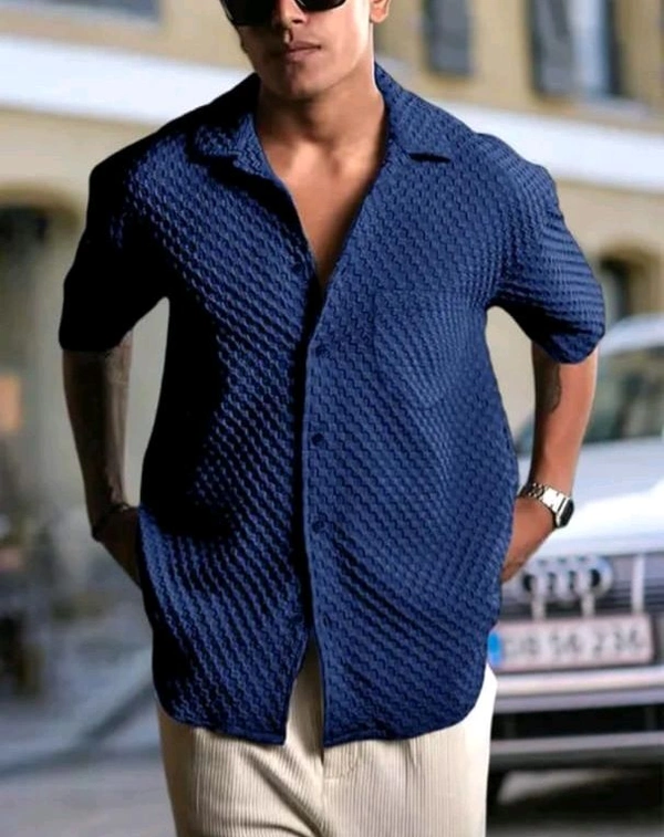 Half Shirt For Man Men Pretty Latest Men Shirts
Name: Pretty Latest Men Shirts
Fabric: Polycotton
Sleeve Length: Long Sleeves
Pattern: Striped
Net Quantity (N): 1
Sizes:
S - L