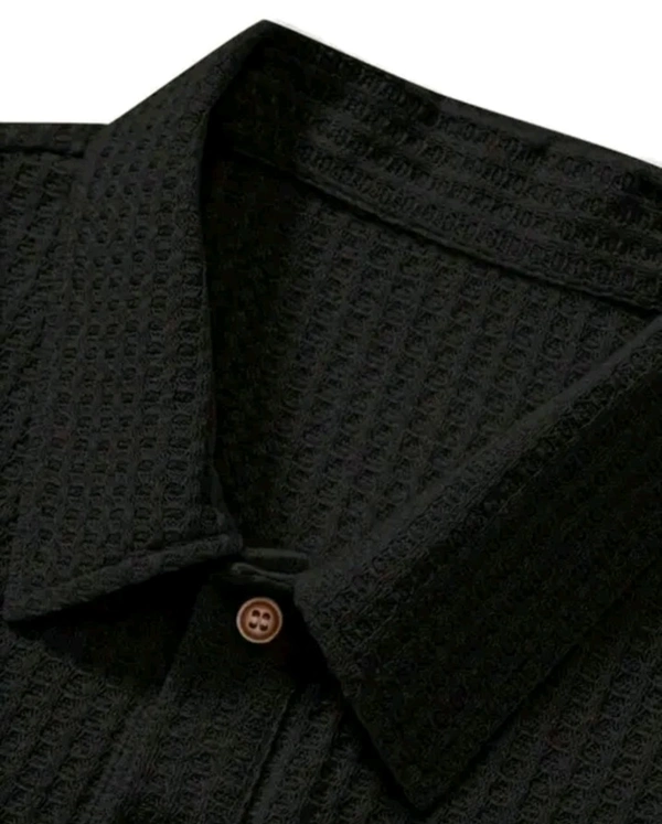 MarkTP Men's polo  Textured Polo T-shirt
Name: MarkTP Men's Dark Green Textured Polo T-Elevate your everyday style with this waffle-knit polo t-shirt, blending casual comfort with a smart edge. Crafted from breathable cotton or cotton-blend fabric, the textured waffle weave adds depth and dimension while ensuring all-day comfort. Featuring a - L
