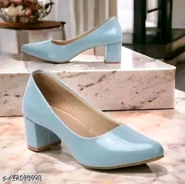 Woman Jooti Shoes High Heel U R WOMEN
Name: U R WOMEN
Material: Patent Leather
Sole Material: Pvc
Pattern: Solid
Net Quantity (N): 1
GOOD QUALITY 
BEST PRODUCT
 - 4