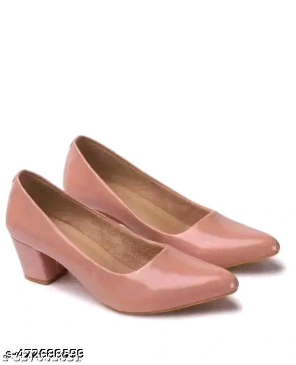 Woman Jooti Shoes High Heel U R WOMEN
Name: U R WOMEN
Material: Patent Leather
Sole Material: Pvc
Pattern: Solid
Net Quantity (N): 1
GOOD QUALITY 
BEST PRODUCT
 - 6