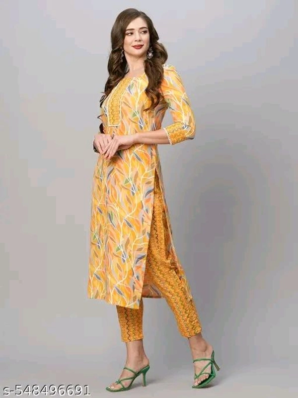 Yellow kurti Pant Set Girlp cotton kurti with pent for women
Name: cotton kurti with pent for women
Kurta Fabric: Cottonp
Bottomwear Fabric: Cotton
Kurta Color: Yellow
Bottomwear Color: Yellow
Sleeve Length: Three-Quarter Sleeves
Sleeve Styling: Regular
Neck: Round
Length: Calf Length
Pattern: Printed
Print or Pattern Type: Floral
Bottom Type: Pants
  - S