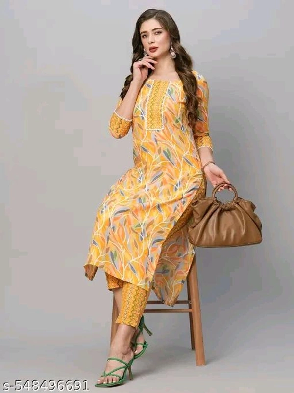 Yellow kurti Pant Set Girlp cotton kurti with pent for women
Name: cotton kurti with pent for women
Kurta Fabric: Cottonp
Bottomwear Fabric: Cotton
Kurta Color: Yellow
Bottomwear Color: Yellow
Sleeve Length: Three-Quarter Sleeves
Sleeve Styling: Regular
Neck: Round
Length: Calf Length
Pattern: Printed
Print or Pattern Type: Floral
Bottom Type: Pants
  - S