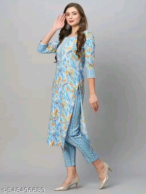 Light Blue kurti Pant Set Girlp cotton kurti with pent for women
Name: cotton kurti with pent for women
Kurta Fabric: Cottonp
Bottomwear Fabric: Cotton
Kurta Color: Yellow
Bottomwear Color: Yellow
Sleeve Length: Three-Quarter Sleeves
Sleeve Styling: Regular
Neck: Round
Length: Calf Length
Pattern: Printed
Print or Pattern Type: Floral
Bottom Type: Pants
  - M