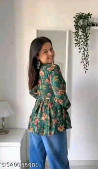 Woman Frock  Girl Beautiful Trendy V-neck Top/ Women rayon printed top/women cotton printed top/cotton top festival top
Name: Beautiful Trendy V-neck Top/ Women rayon printed top/women cotton printed top/cotton top Instagram Woman Cloths - M
