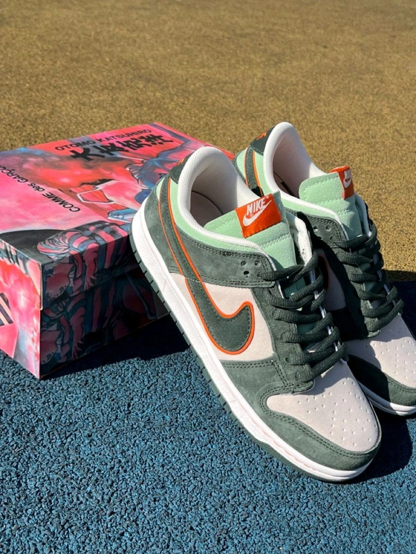 Nike SB Dunk Low Otomo Katsuhiro Green Suede   - 41