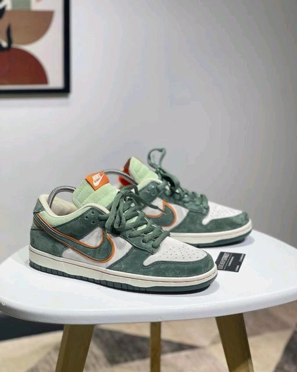 Nike SB Dunk Low Otomo Katsuhiro Green Suede   - 44