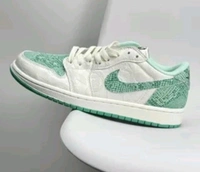 AIR JORDAN RETRO 1 SNAKE  - 42