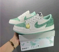 AIR JORDAN RETRO 1 SNAKE  - 42