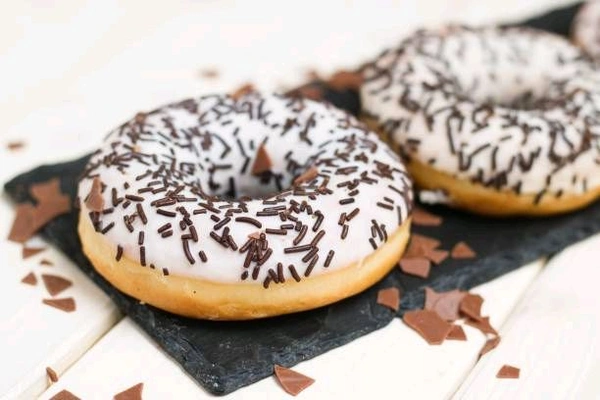 Nexus Crumb  White Chocolate Donut 