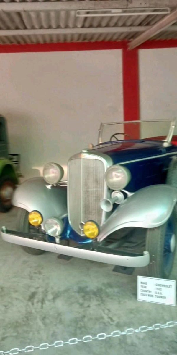 Vintage Cars (Pack Of 18)