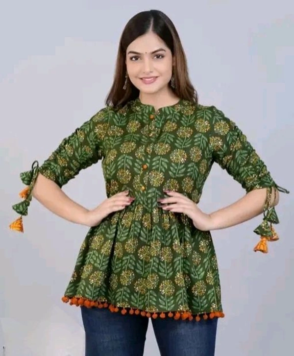 Stylish Girls Top - L