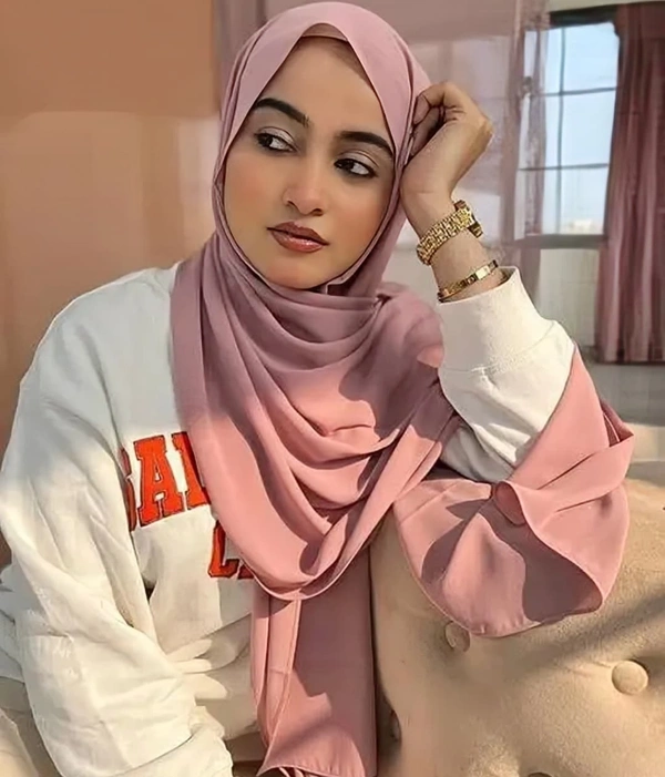 🌸 LuxeChic™ Premium Heavy Chiffon Hijab Set – 6 Elegant Shades - Size: 70cm x 170cm (Free Size, Length 1.8m)