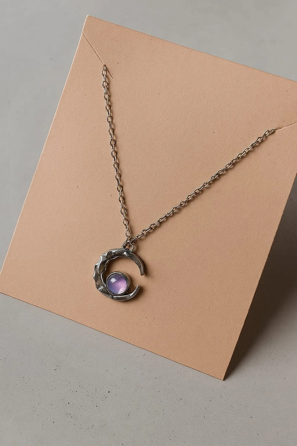 🌙 MoonGlow™ Silver Moonstone Pendant Necklace – A Celestial Gift for Women & Girls