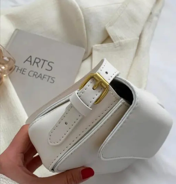Effortless Elegance – Carry Confidence with Our White Chic Sling Bag 🤍✨ - White