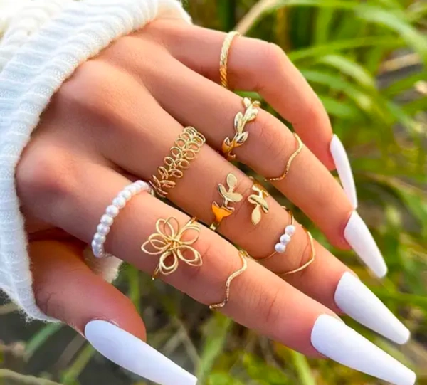 10 Rings, Endless Style – Gold-Plated Glamour for Every Mood & Moment! ✨👑