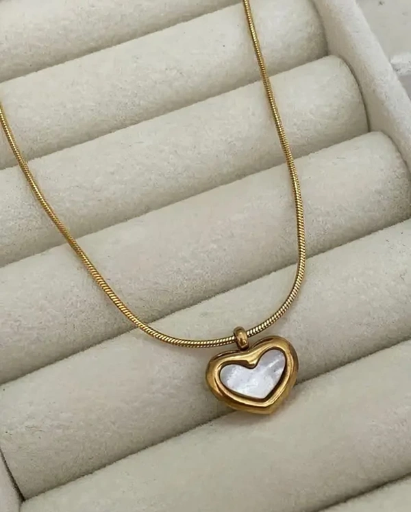 💛 Gleve™ Gold-Tone Heartbeat Necklace – Anti-Tarnish, All Love