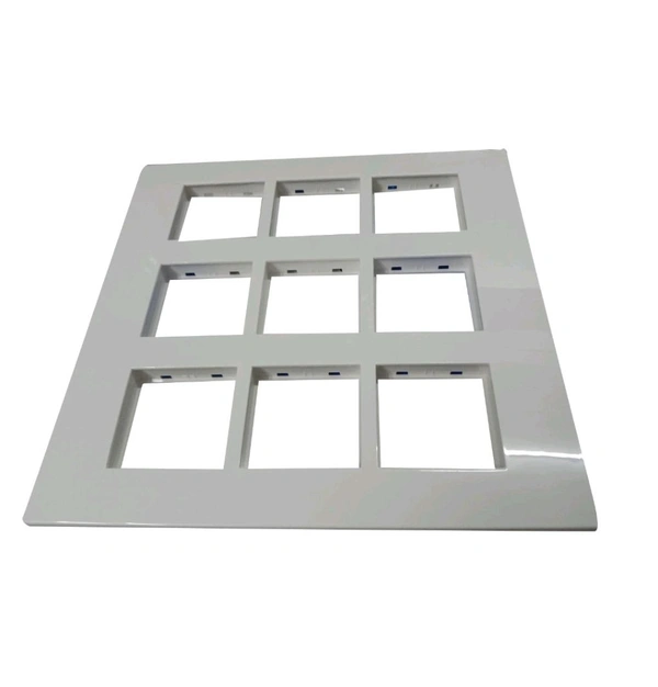  Module Plate White Penta Modular - White, 1, 18M