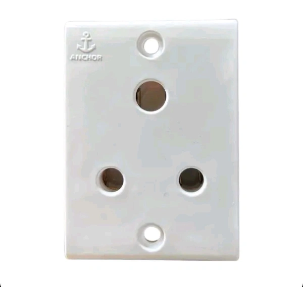 (GGFS) Anchor Penta PC 6 Amp 3 Pin Socket (14302, 20 Units) - 20