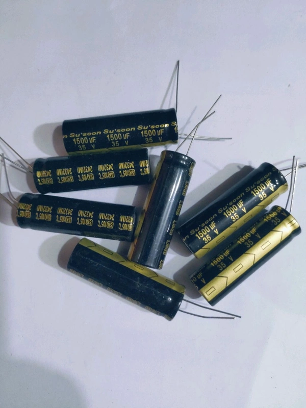 (BM) 1500μF Aluminium Electrolytic Capacitor 35V  - 1500uf 35volt