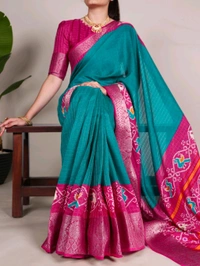 
Saree Fabric : Tasar Chex  
Saree Work : Patola Print With Weaving Work Border 
Saree Length : 5.5 meter 

*Blouse(Unstitched)*
Blouse Fabric : Tasar Chex  
Blouse Work : Weaving Work Border 
Blouse Length : 0.80 meter

