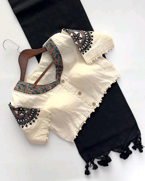 Fabric :-  Khadi cotton 

Blouse :- Pure Khadi Blouse (size 38 alterable upto 42)

 *Rate :-₹ 1325/-*
Unpea15july - 38 To 42
