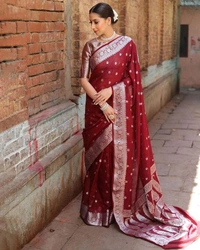 Soft Orgenza Pure weave Zari saree
All over Running Orgenza Blouse

