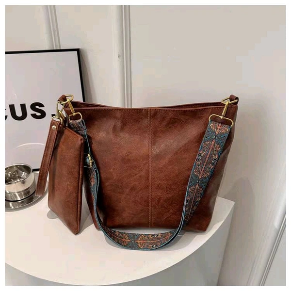 
Very Beautiful & Classy Leather Look Broad Belt  Sling Bag

Good Design & Finishing

Top Quality PU Material

6 Beautiful Colours Available                                               
Size 10 / 13 inches

Pouch size 7/5
