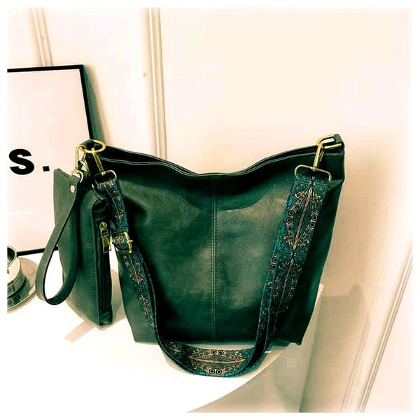
Very Beautiful & Classy Leather Look Broad Belt  Sling Bag

Good Design & Finishing

Top Quality PU Material

6 Beautiful Colours Available                                               
Size 10 / 13 inches

Pouch size 7/5
