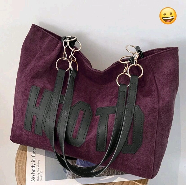 
Stylish Suede Material Tote Bag

MEDIUM QUALITY BAG

Size - 10 by 12 inches approx 

