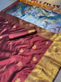 BIGGER RICH 3D WEAVING PALLU KATAN SILK ZARI SAREE*

RICH ZARI KATAN SILK ZARI WEAVING SAREE  TUSSLE 
