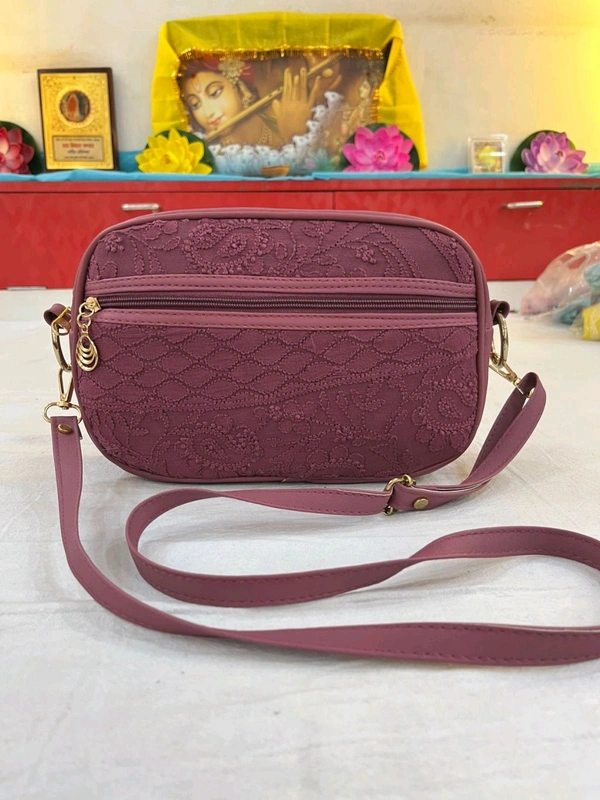 Women Crossbag Chikankari  - Rosewood