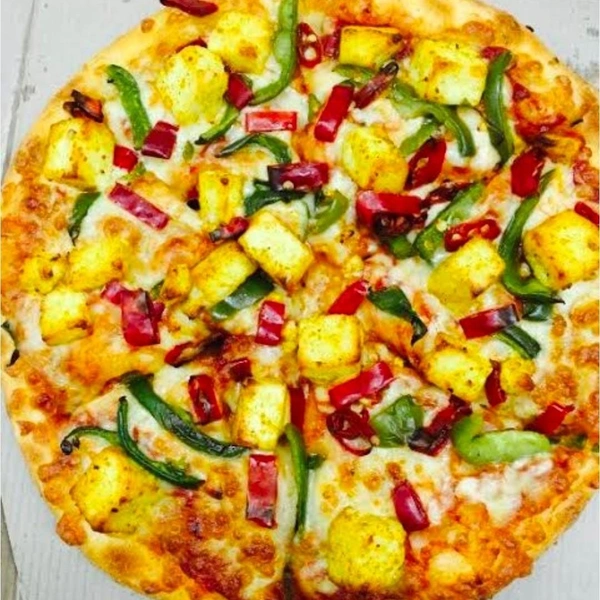 Peppy Paneer(Cheese, Capsicum, Paneer, Red Pepper) - Large