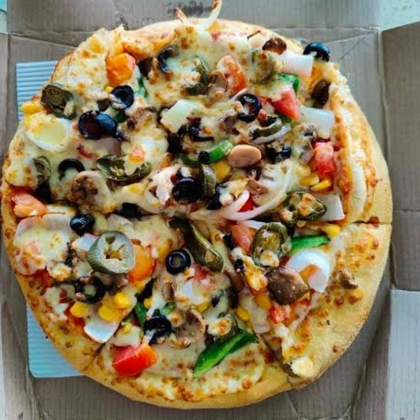 Veg Extra Veganza Pizza - Medium