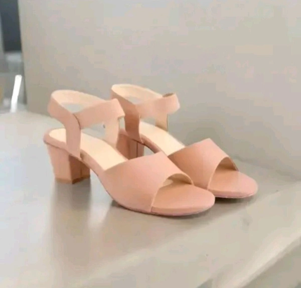 Woman Sandal Girl Heel Sandal Fashionable heel sandle 
Name: Fashionable heel sandle 
Material: Synthetic
Sole Material: Pvc
Pattern: Solid
Net Quantity (N): 1
A R Collection preseent to you elegant and quality footwear for women just like an art made from best quality material which is durable and comfortable to  - 6