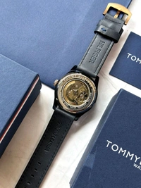Tommy Hilfiger 💙💙