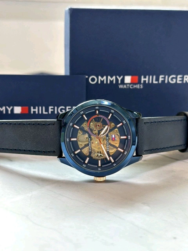 Tommy Hilfiger 💙💙