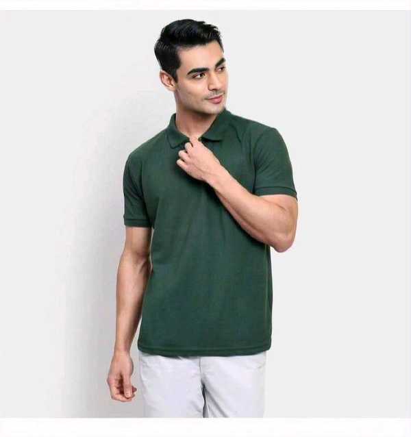 Ziptoo  Men's Green Polo Shirt - Classic Style & Comfort men's green polo shirt, featuring a classic collar, short sleeves, and a comfortable fit. Perfect for casual outings and everyday wear. - Cyprus, L