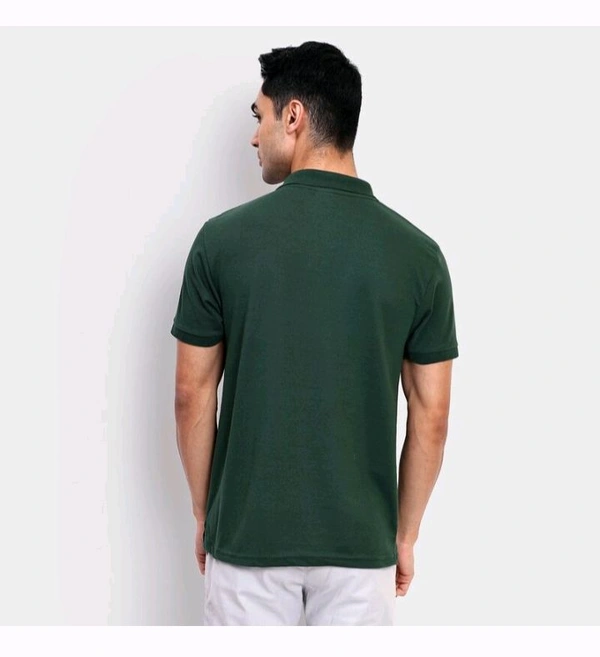 Ziptoo  Men's Green Polo Shirt - Classic Style & Comfort men's green polo shirt, featuring a classic collar, short sleeves, and a comfortable fit. Perfect for casual outings and everyday wear. - Cyprus, L