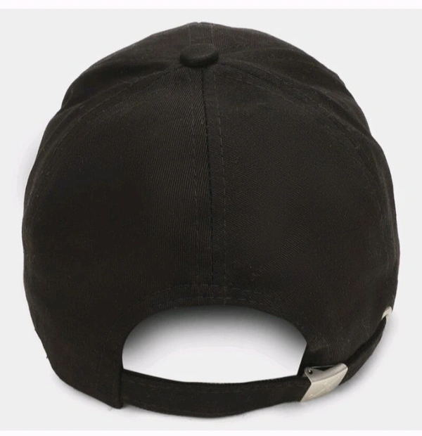 Sunburn  Men's Black Baseball Cap - Juventus FC Logothis men's black baseball cap featuring the iconic Juventus FC logo. Perfect for soccer fans and everyday wear. - Black, For Men