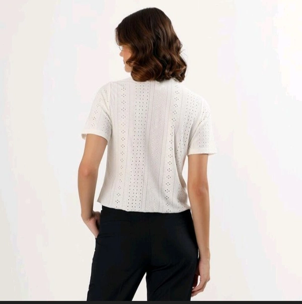 Ziptoo  Women's Eggshell White Classic Short Sleeve Shirt  - S