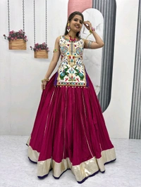 Amrit Kalā  👗💌 Navratri Special Lehenga Choli with 6 meter Big Flair💃🏿