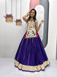 Amrit Kalā  👗💌 Navratri Special Lehenga Choli with 6 meter Big Flair💃🏿