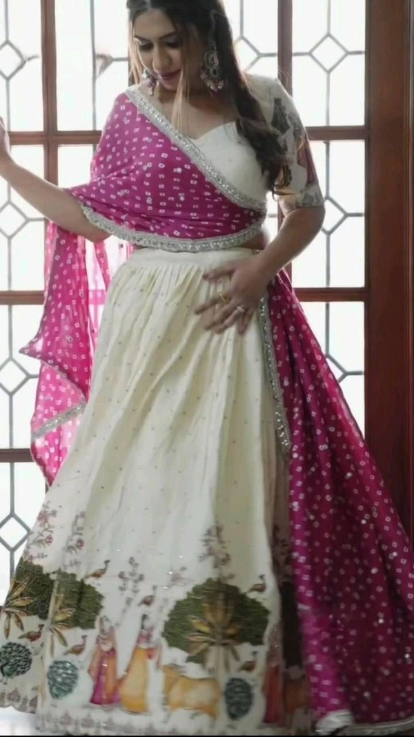 Amrit Kalā  *👗💌 Traditional And Elegant Festival Special Lehenga Choli👗💌* - White
