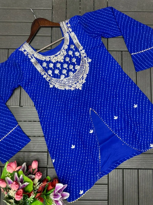 Trendy Elegant Festive Lahanga With Dupatta Set  - Royal Blue