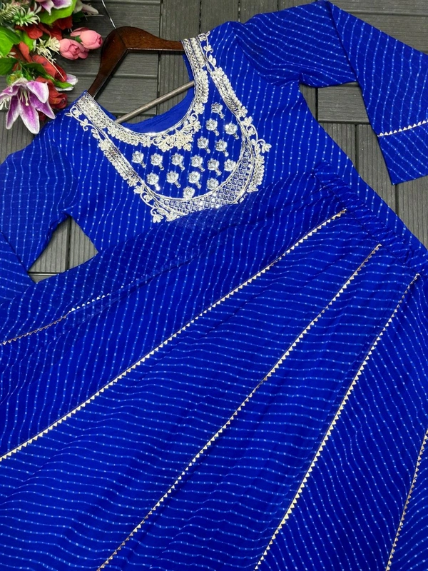 Trendy Elegant Festive Lahanga With Dupatta Set  - Royal Blue